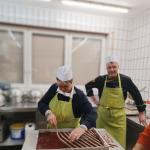 02 Bürgermeister beim Backen 005